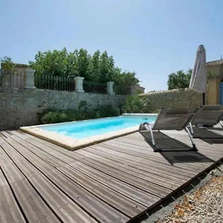 Maison De Plain Pied Pour 4 Pers Piscine Lussan Lussan (Gard)